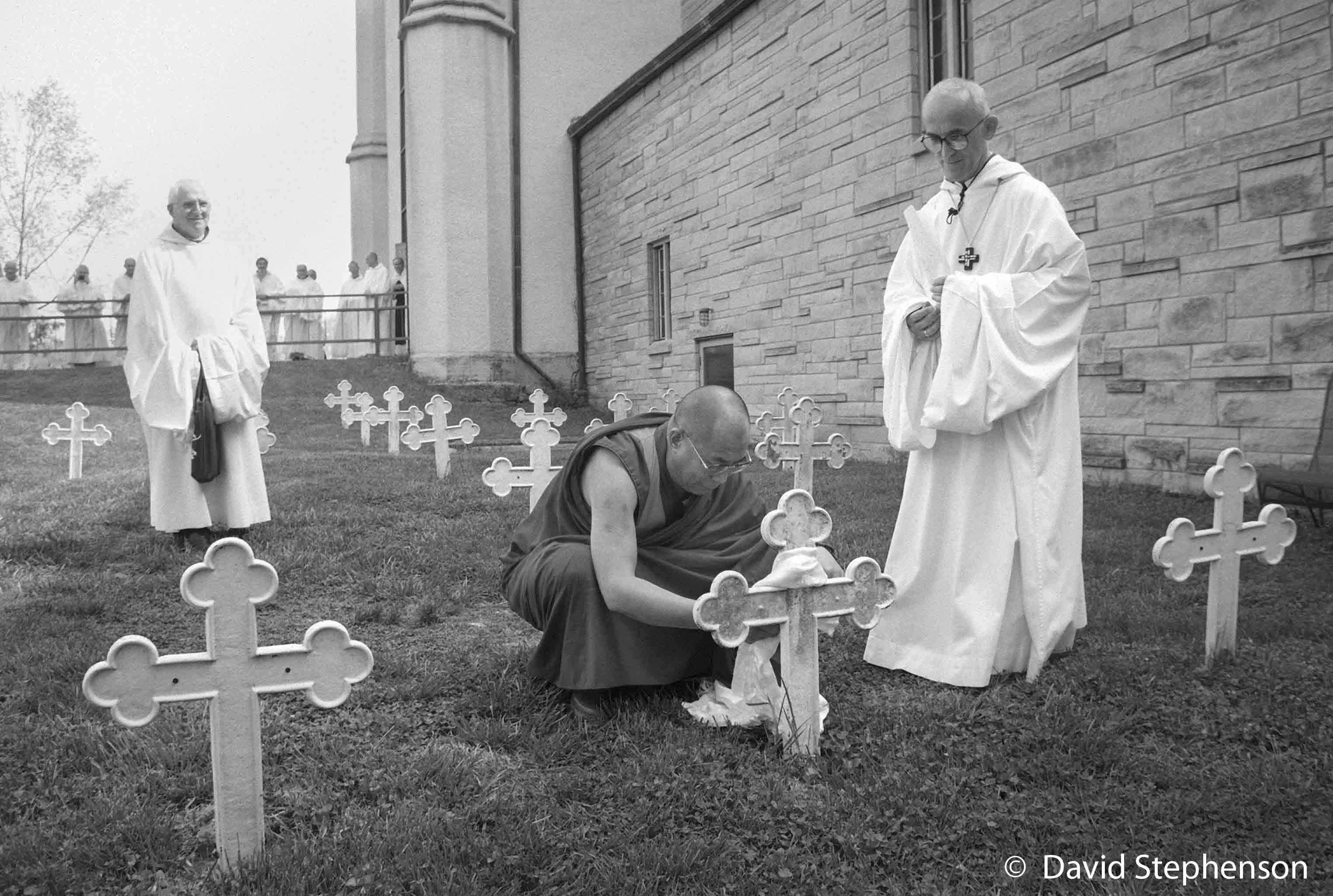 Dalai Lama at Merton’s grave at Gethsemani Abbey. Photograph by David Stephenson. 