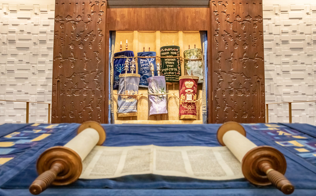 David Hyams' ark at the Oxford Synagogue