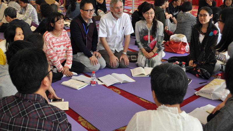 A mindfulness course at the Oxford Mindfulness Centre lead by Professor Mark Williams