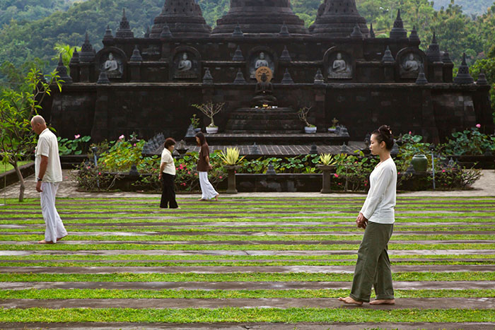 Walking meditation in Bali