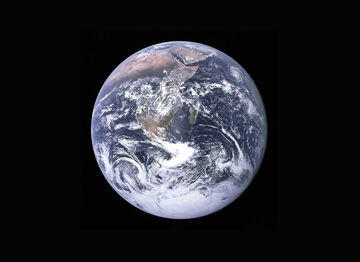 The Blue Marble. View of the Earth as seen by the Apollo 17 crew 