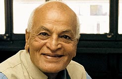 Interview: Satish Kumar: Peace Is Possible